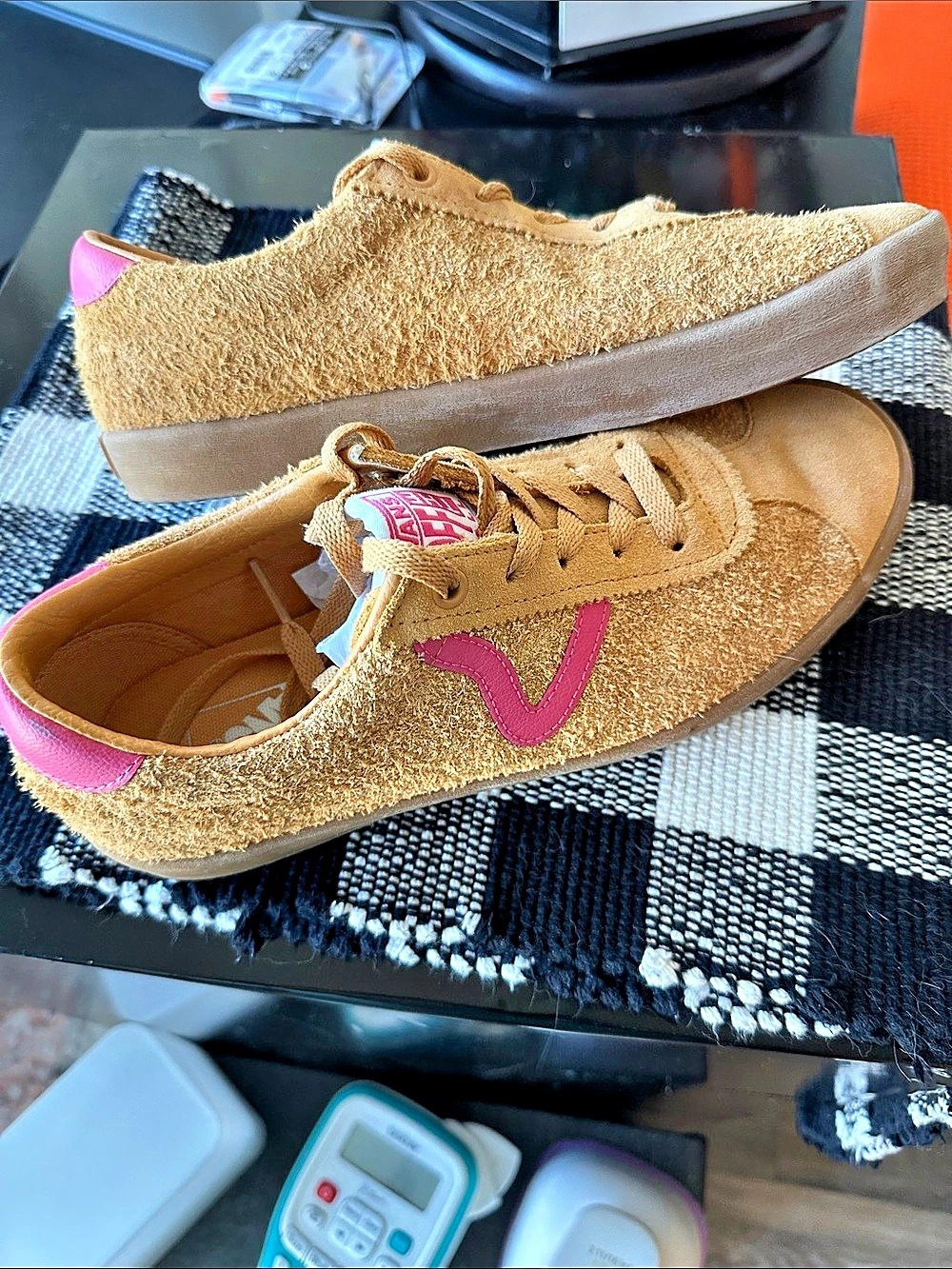 Vans Sport Low Suede (Antelope) ) Women's Brown & Pink Sneakers US 9.5